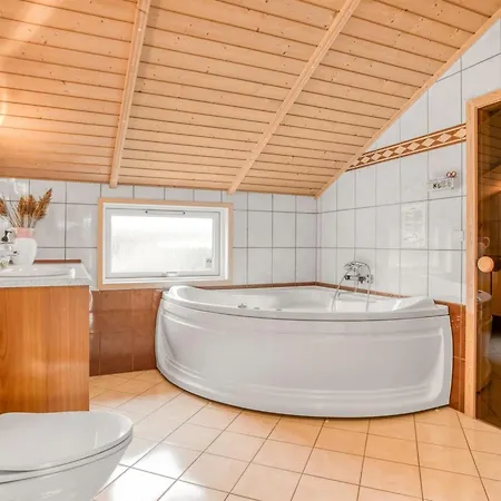 Feriehus Leya - 1-2km From The Sea By Interhome Hirtshals